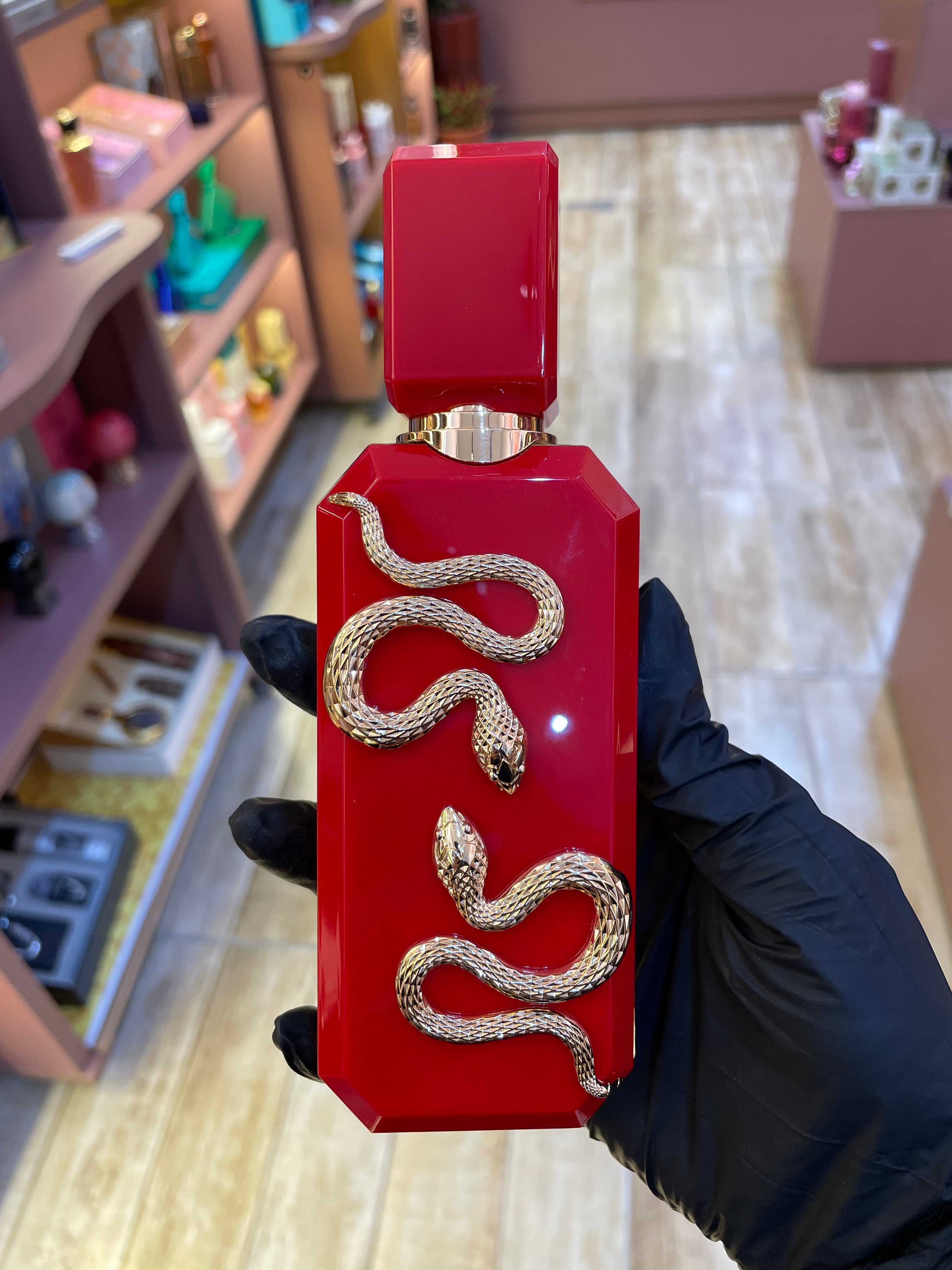 VENENO SCARLET - FRENCH AVENUE -EXTRAIT DE PARFUM - 100ML