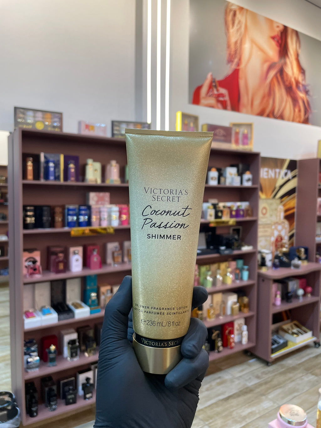 COCONUT PASSION SHIMMER - VICTORIA'S SECRET - BODY LOTION - 236ML