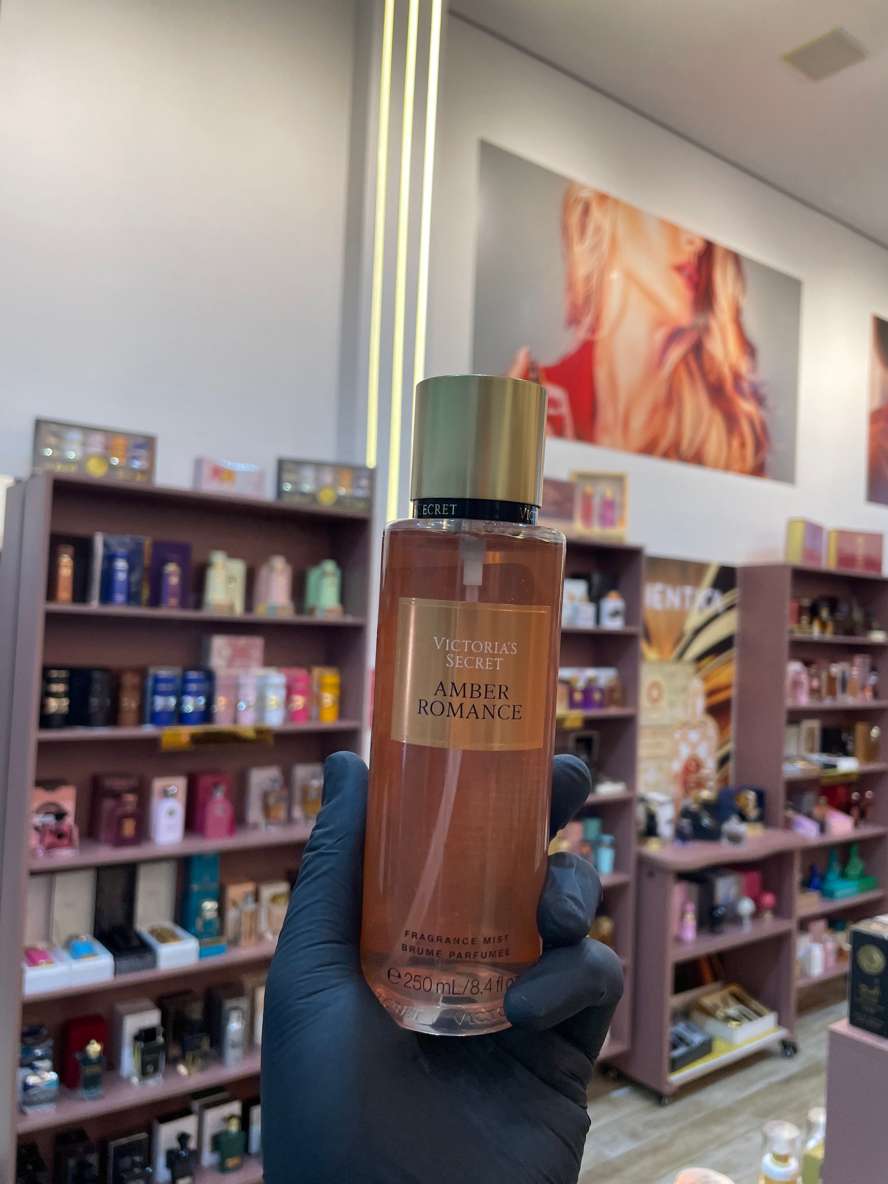 AMBER ROMANCE - VICTORIA'S SECRET - BODY SPLASH - 250ML