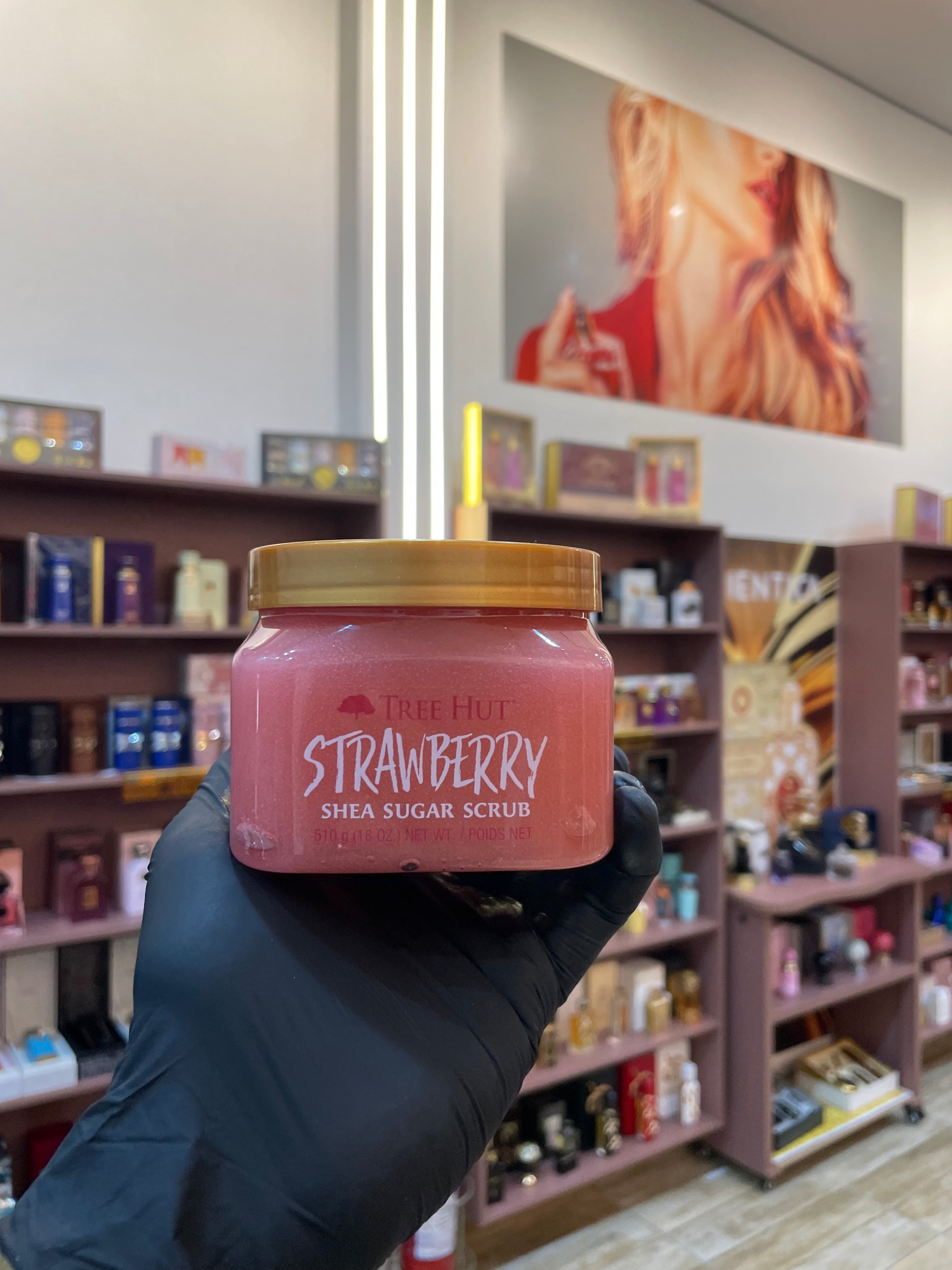 STRAWBERRY - TREE HUT - ESFOLIANTE - 510G