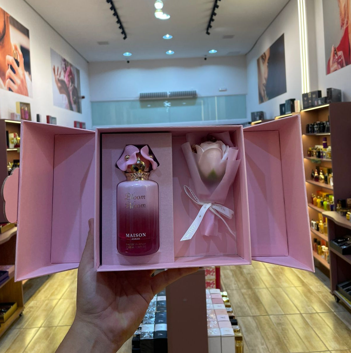 BLOOM BLOOM - MAISON ASRAR - EAU DE PARFUM - 100ML