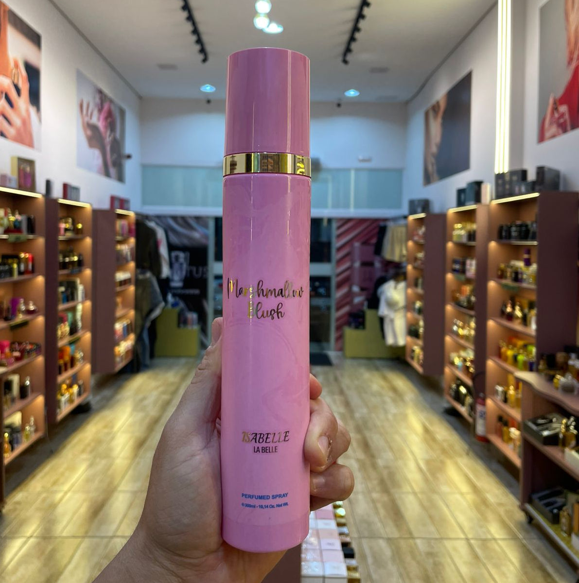 MARSHMALLOW BLUSH - ISABELLE LA BELLE - PERFUMED SPRAY - 300ML