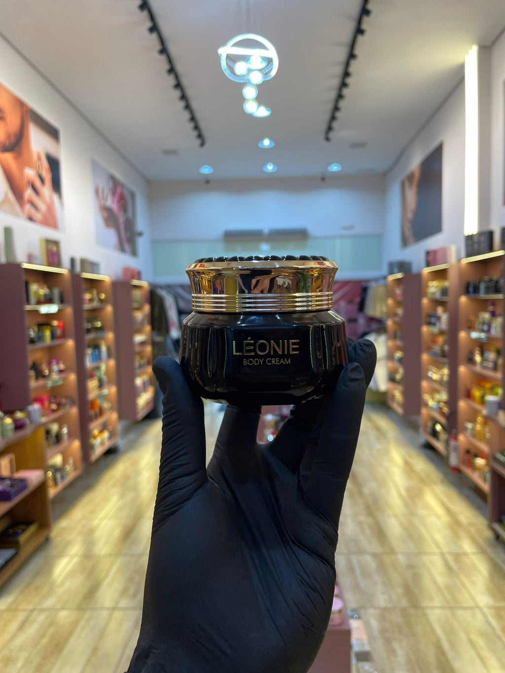 LÉONI - MAISON ALHAMBRA - BODY CREAM - 110G
